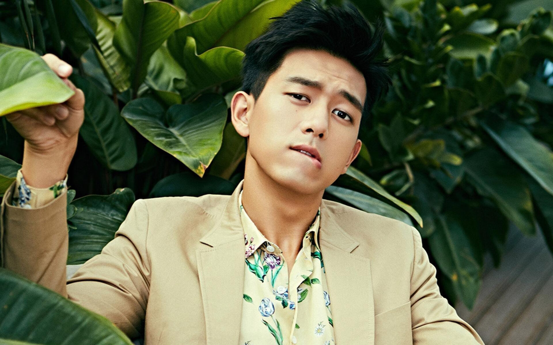 开云体育视频直播-_极光冰雪赛：在极寒中火拼速度_，极光寒冰拳