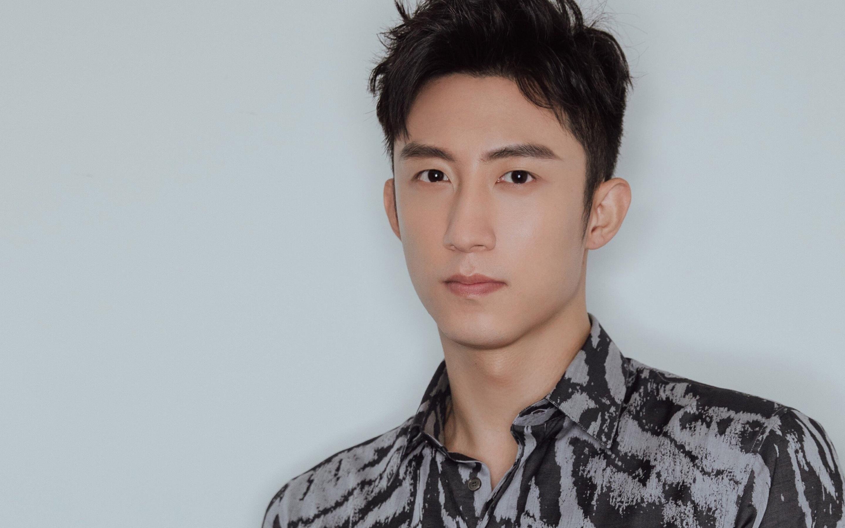 开云娱乐官网-台球运动员跨界合作,推出联名款配件,台球签约球员